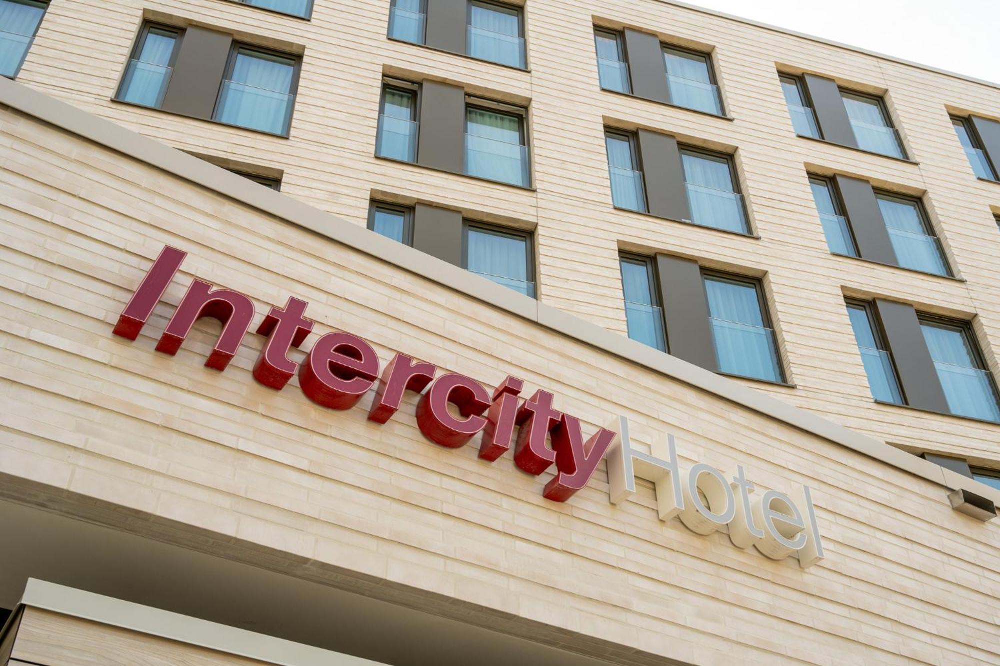 Intercityhotel ハイデルベルク エクステリア 写真