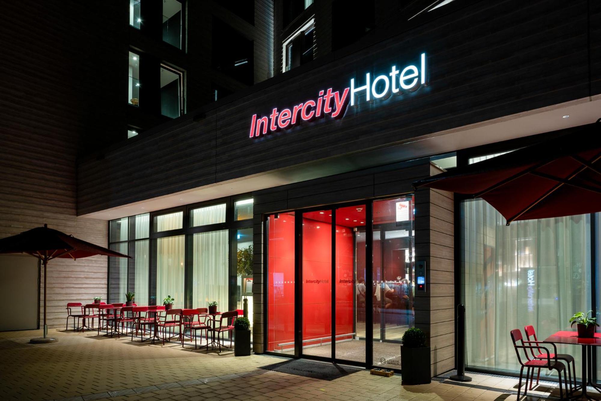 Intercityhotel ハイデルベルク エクステリア 写真