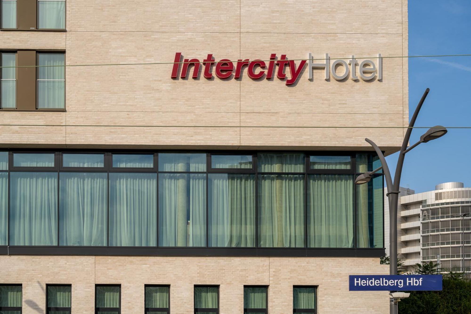 Intercityhotel ハイデルベルク エクステリア 写真